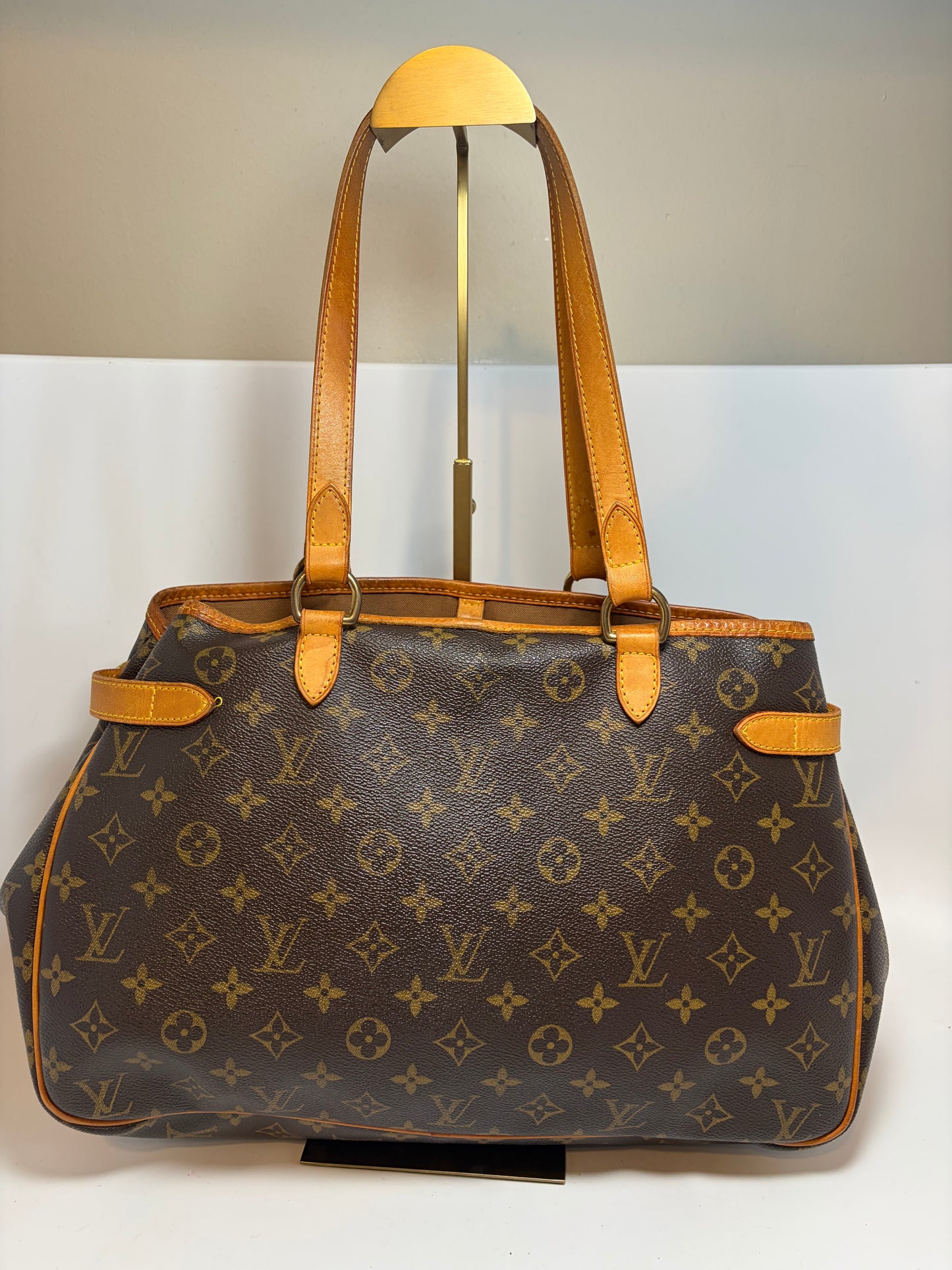 Louis Vuitton Batignolles Horizontal Monogram Tote Bag
