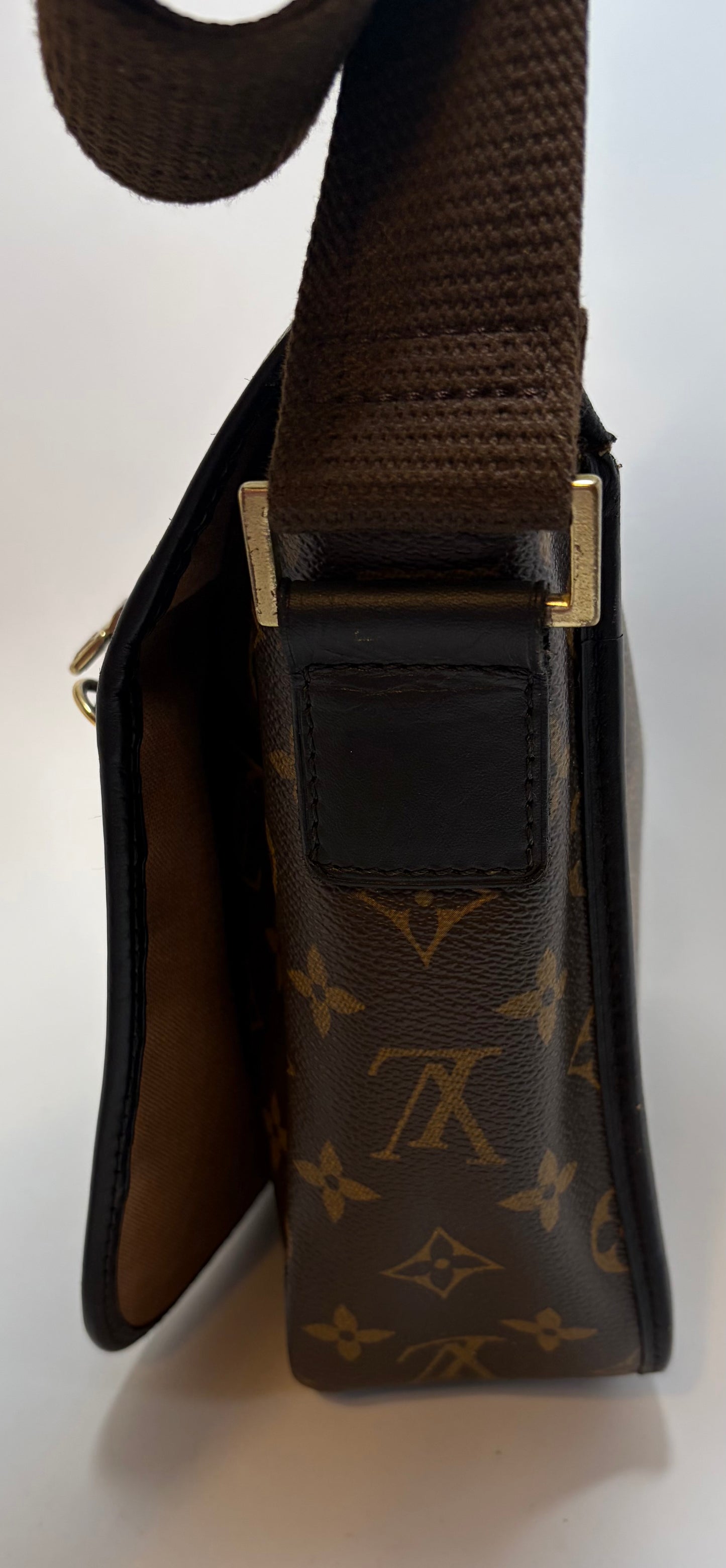 Louis Vuitton Bosphore PM Messenger Bag Macassar Monogram