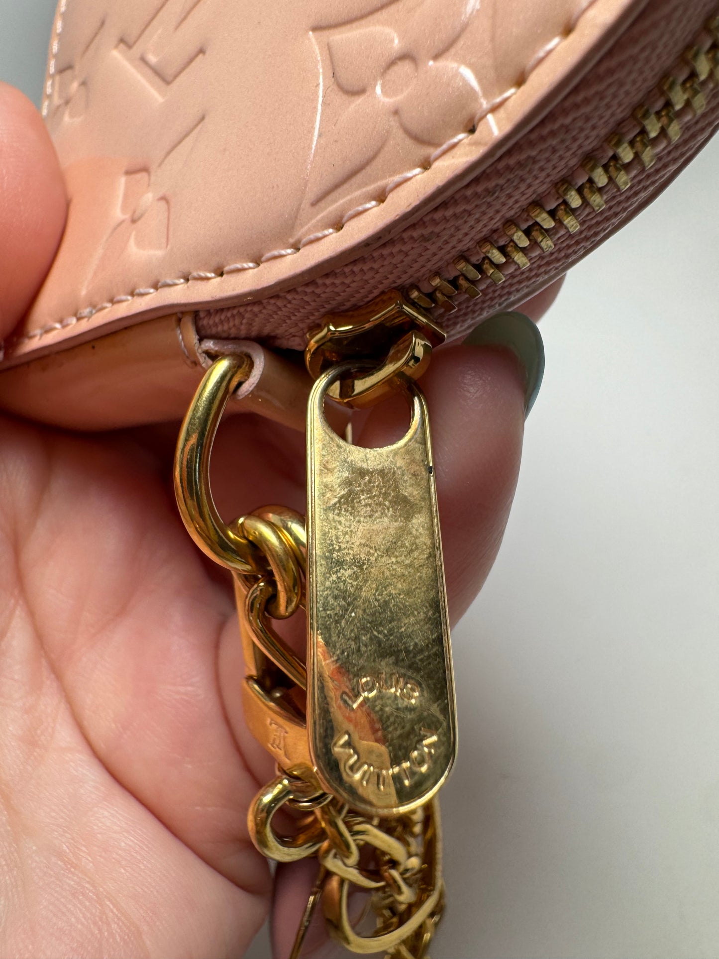 Louis Vuitton Heart Coin Purse Blush Pink Vernis Monogram- Made in Italy