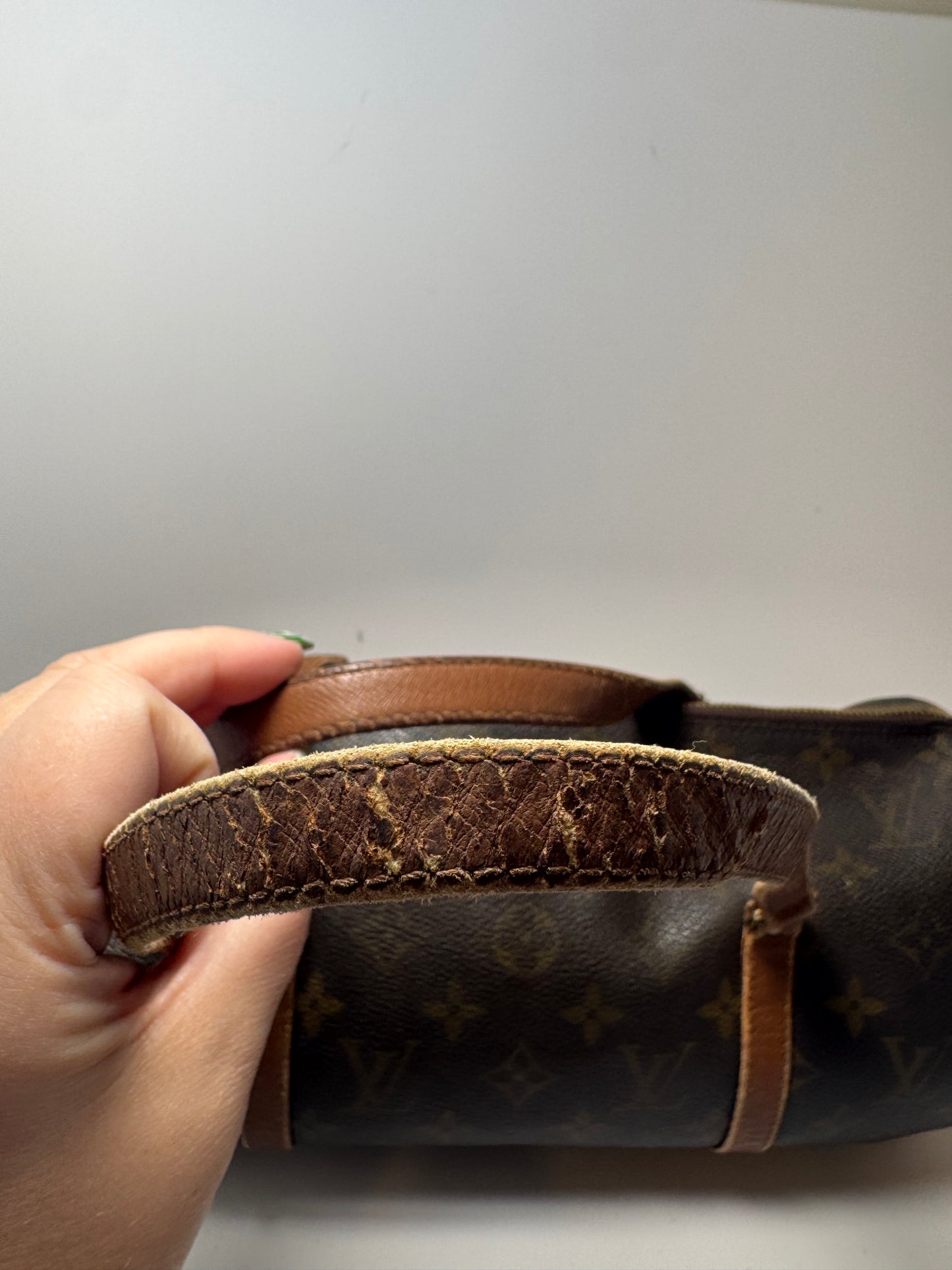 Louis Vuitton Papillon 30 Monogram Satchel/Barrel Bag Vintage France June 1994