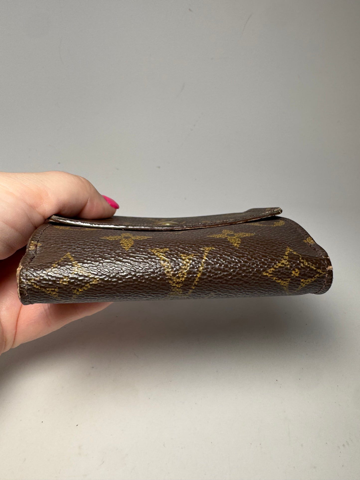 Louis Vuitton Monogram Elise Trifold Wallet