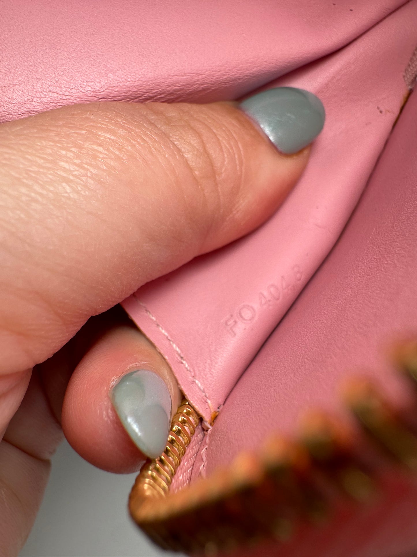 Louis Vuitton Heart Coin Purse Blush Pink Vernis Monogram- Made in Italy