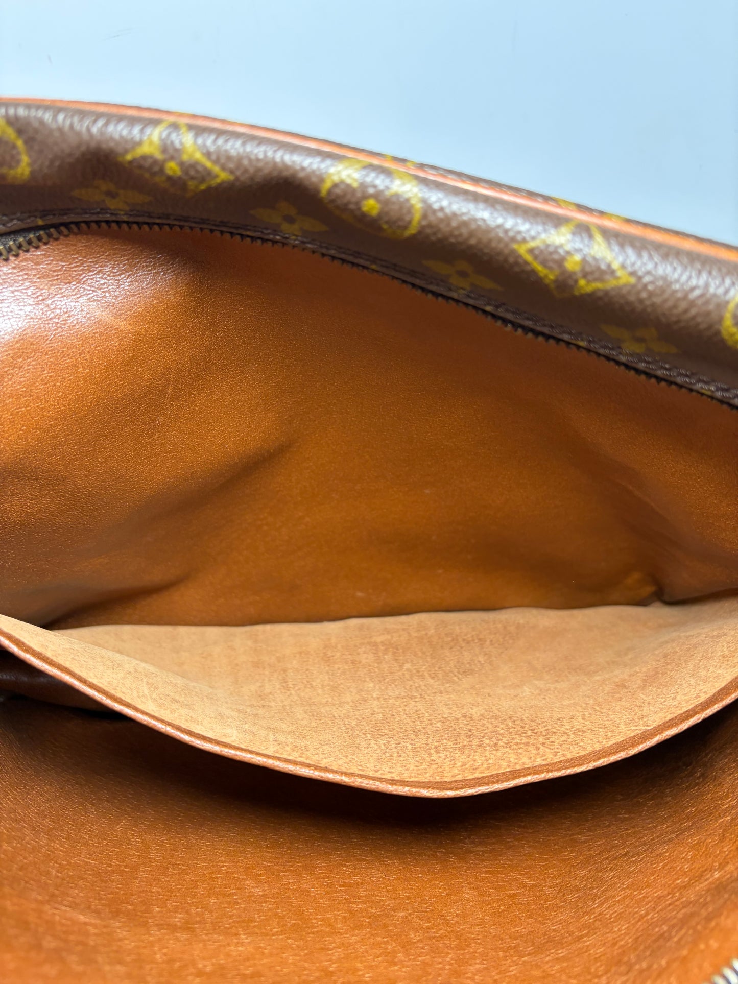 Louis Vuitton Nile GM Monogram Shoulder Bag