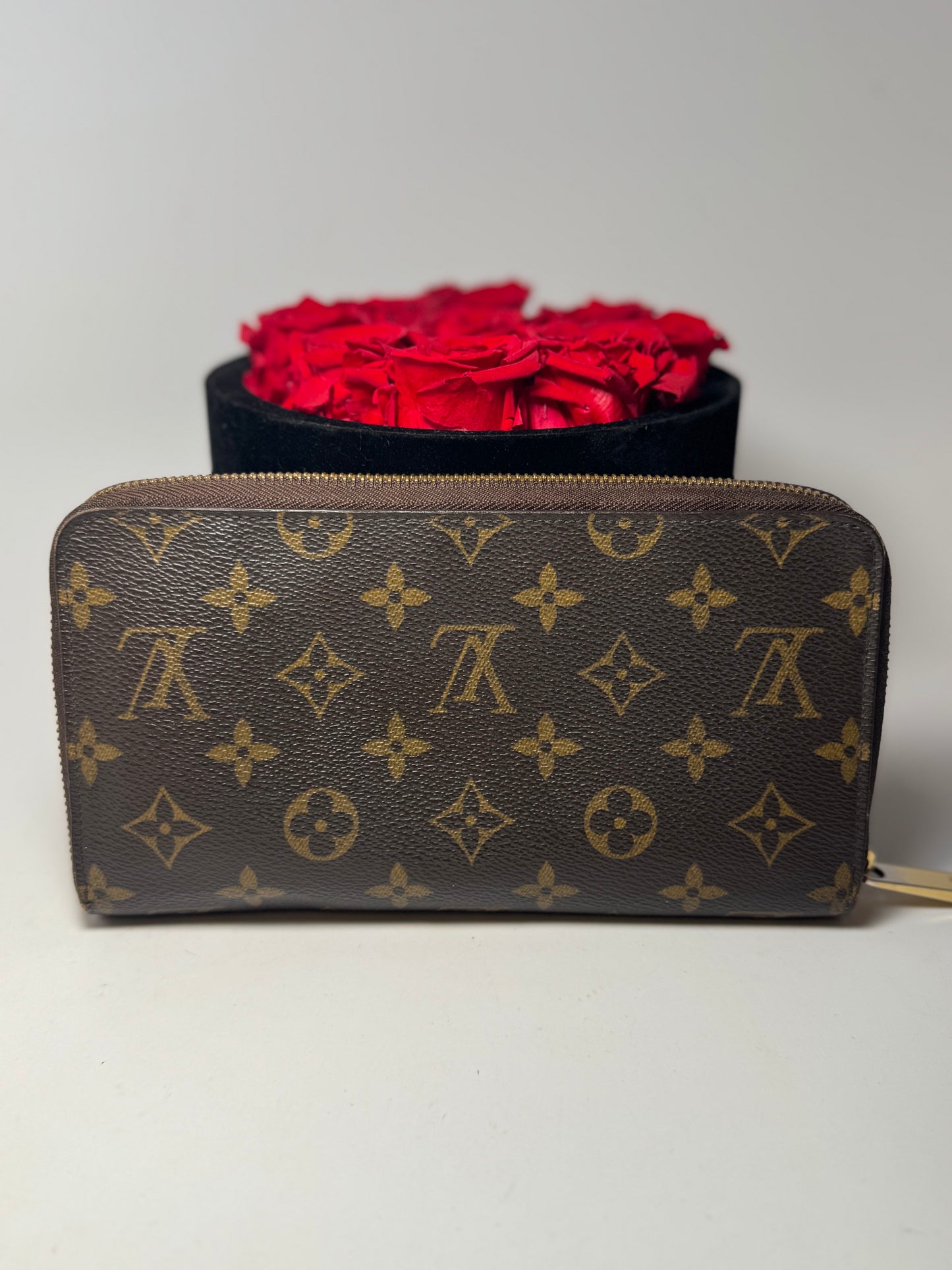 Louis Vuitton Monogram XL Zippy Organzier Wallet