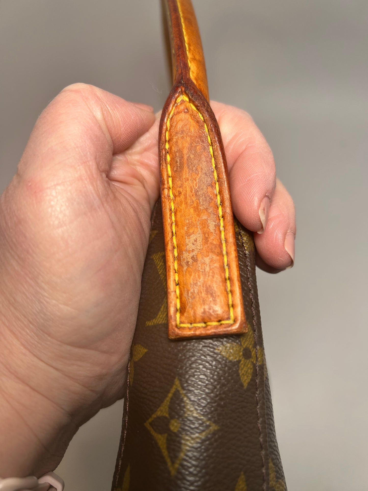 Louis Vuitton Looping GM Monogram Shoulder Bag
