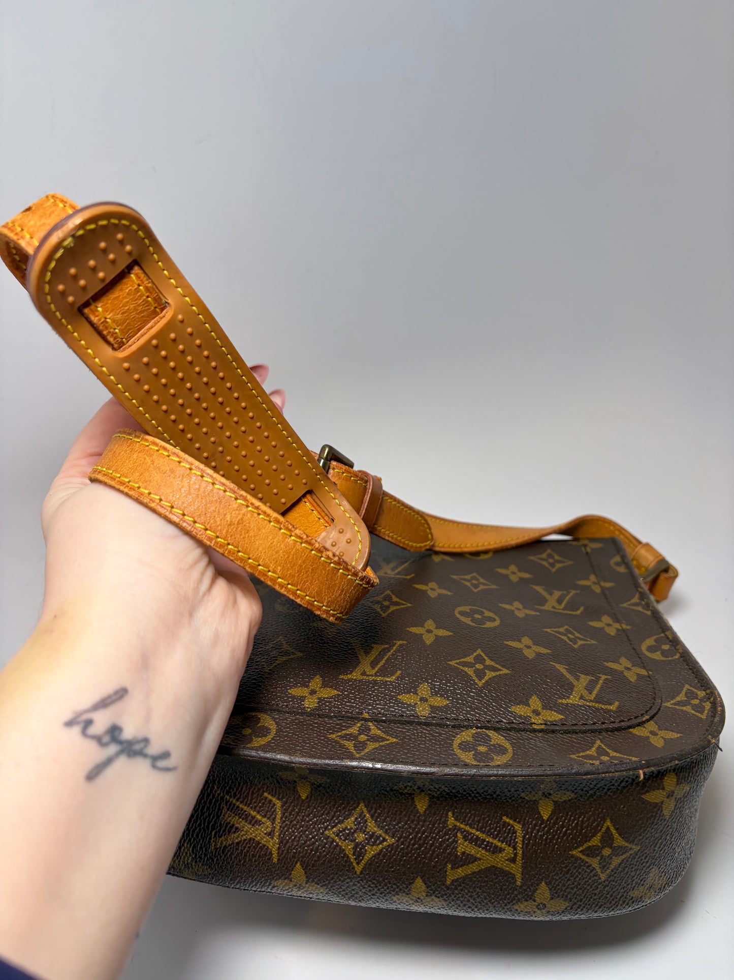 Louis Vuitton Saint Cloud GM Monogram Crossbody