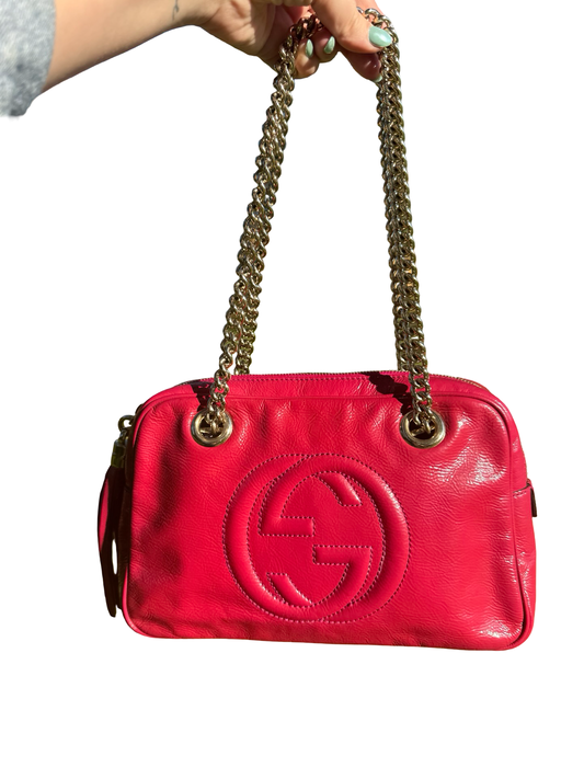 Gucci Raspberry Pink Soho Chain Strap Patent Leather