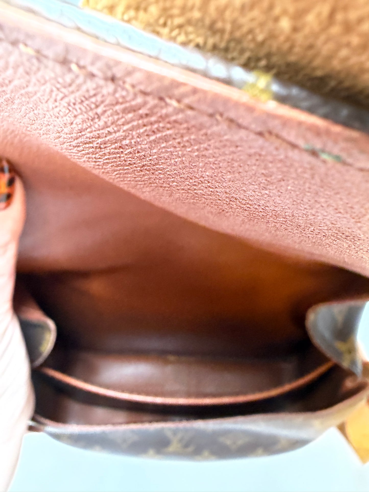 Louis Vuitton Cartouchière MM Monogram Crossbody/Shoulder Bag