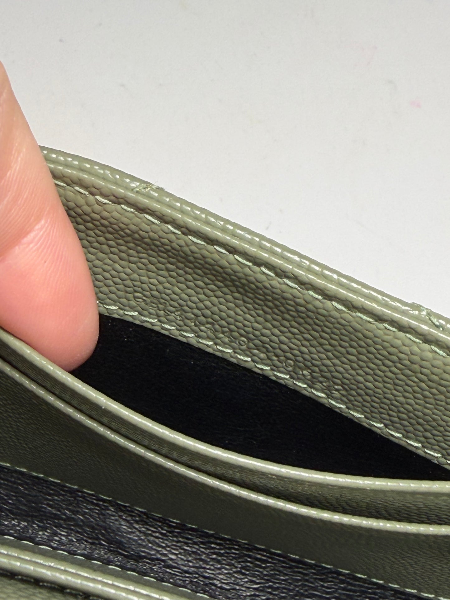 Saint Laurent Grain De Poudre Matelasse Chevron Small Envelope Wallet Light Sage 2022