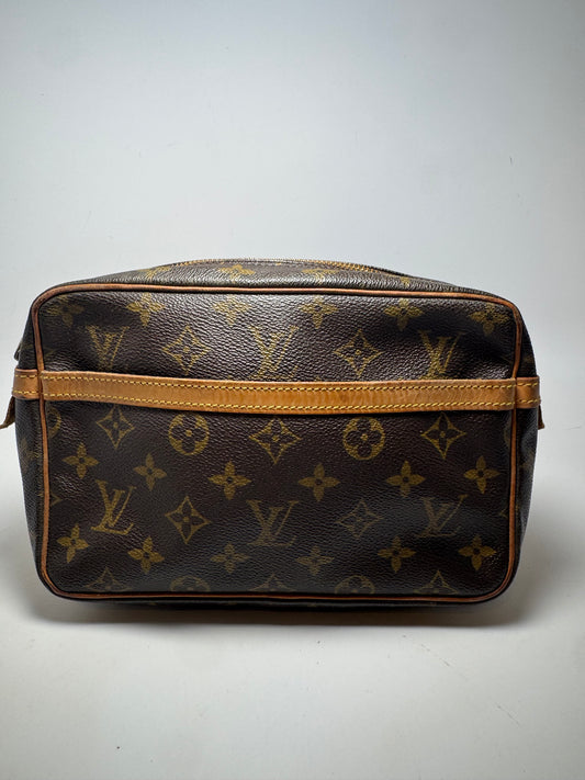 Louis Vuitton Compeigne 23 Travel Pouch/Clutch