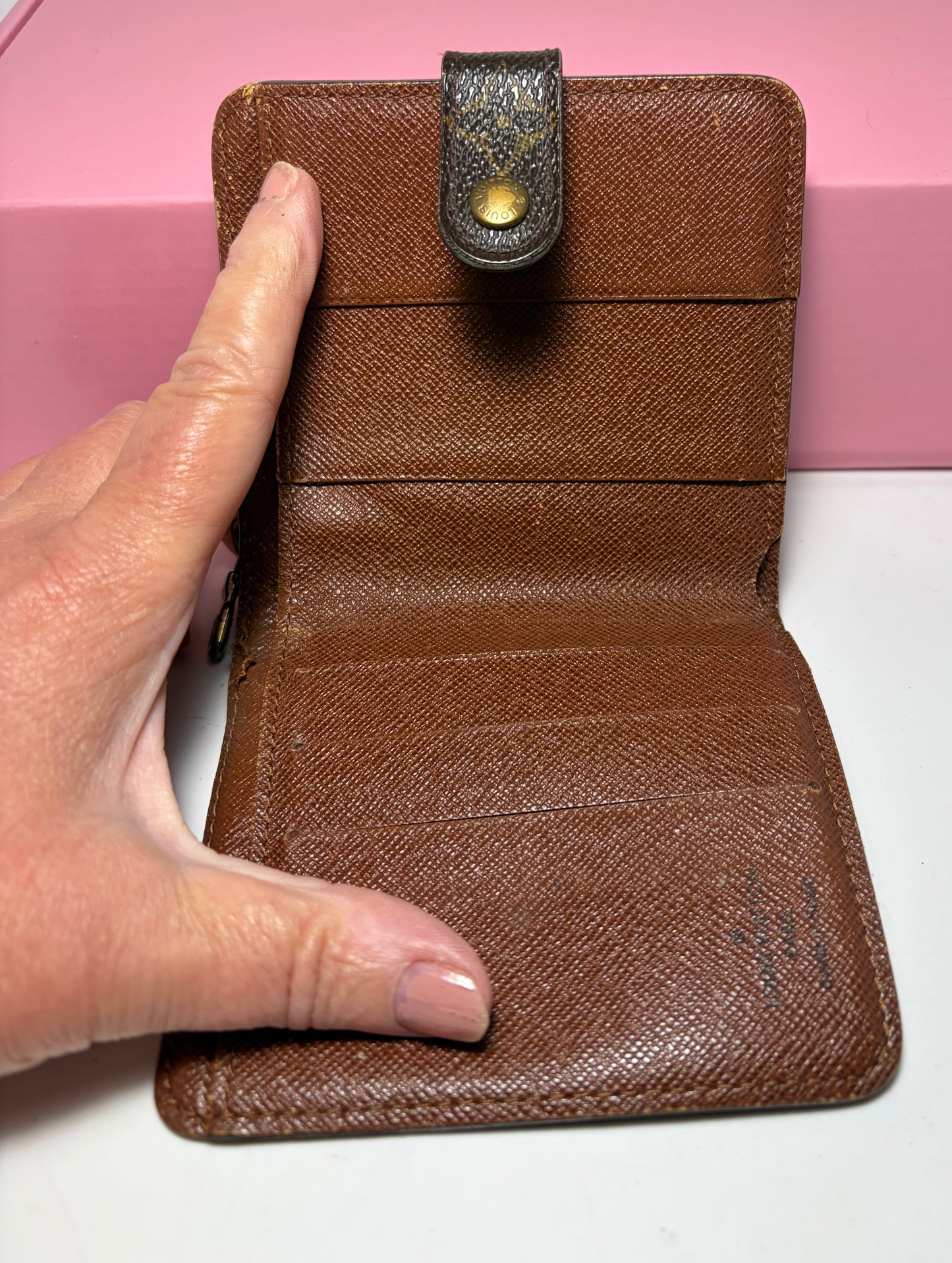 Louis Vuitton Zippy monogram compact wallet