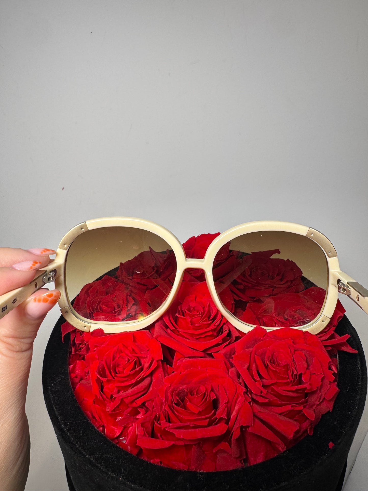 Chloé Sunglasses Myrte Oversized Sunglasses 2119 Cream