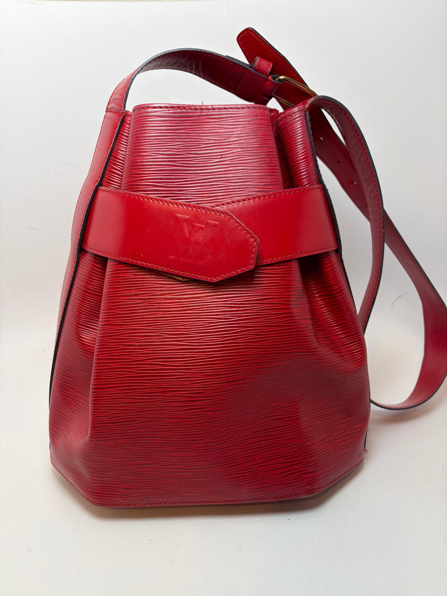Louis Vuitton Sac D’Epaule PM Castillan red epi leather shoulder bag
