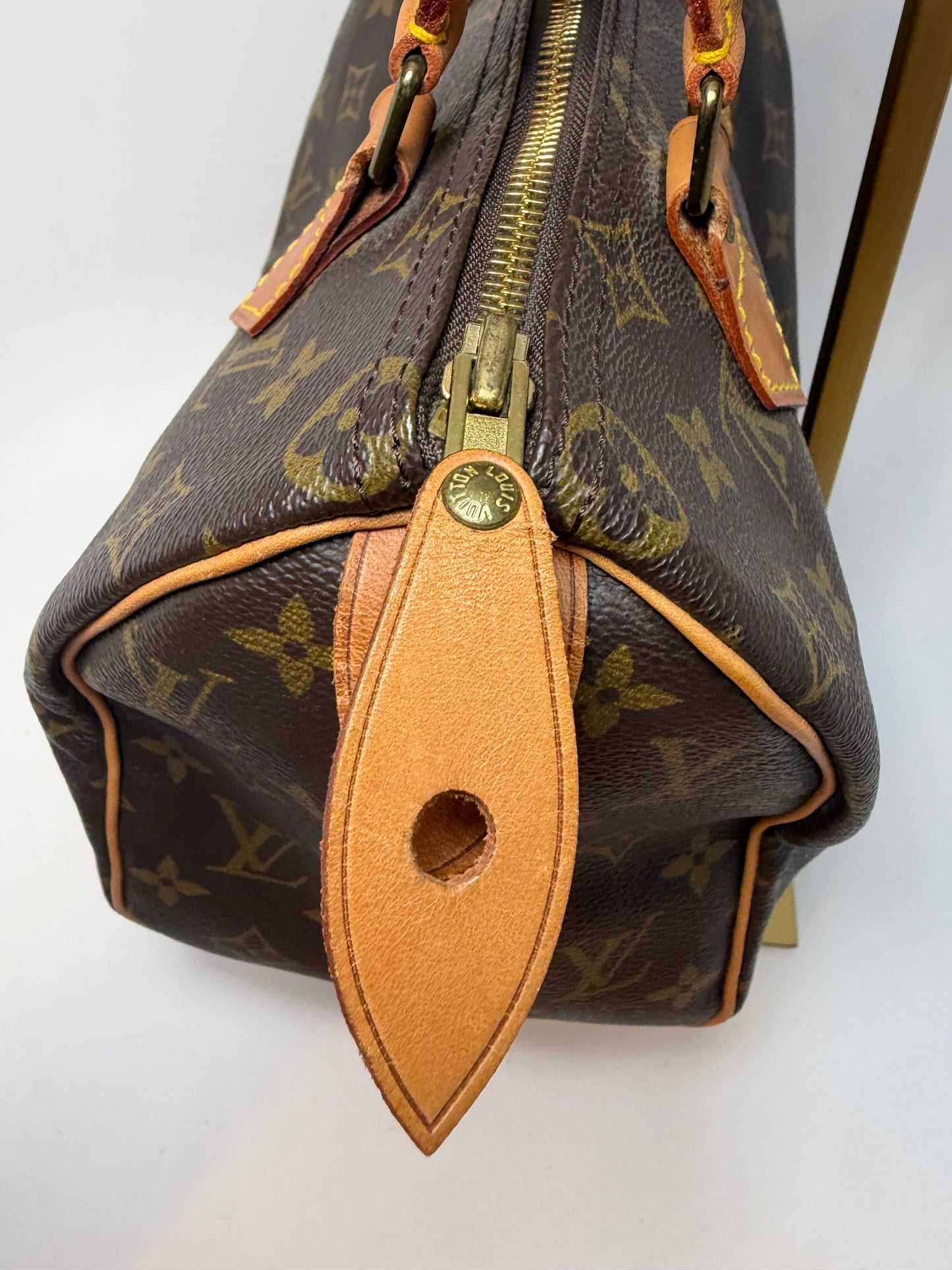 Louis Vuitton Speedy 25 Monogram
