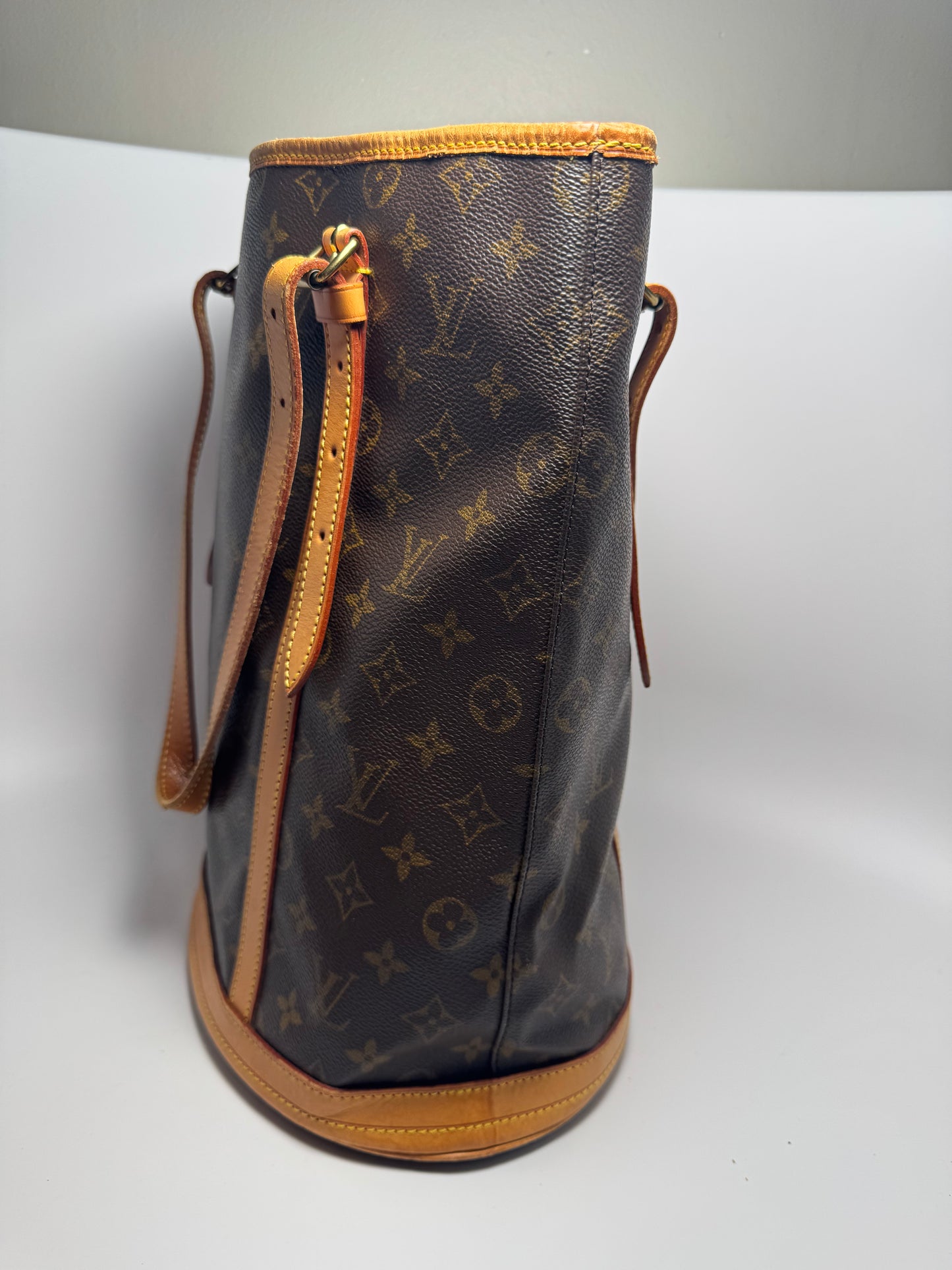 Louis Vuitton Bucket GM Monogram Tote – Made in France September 2001