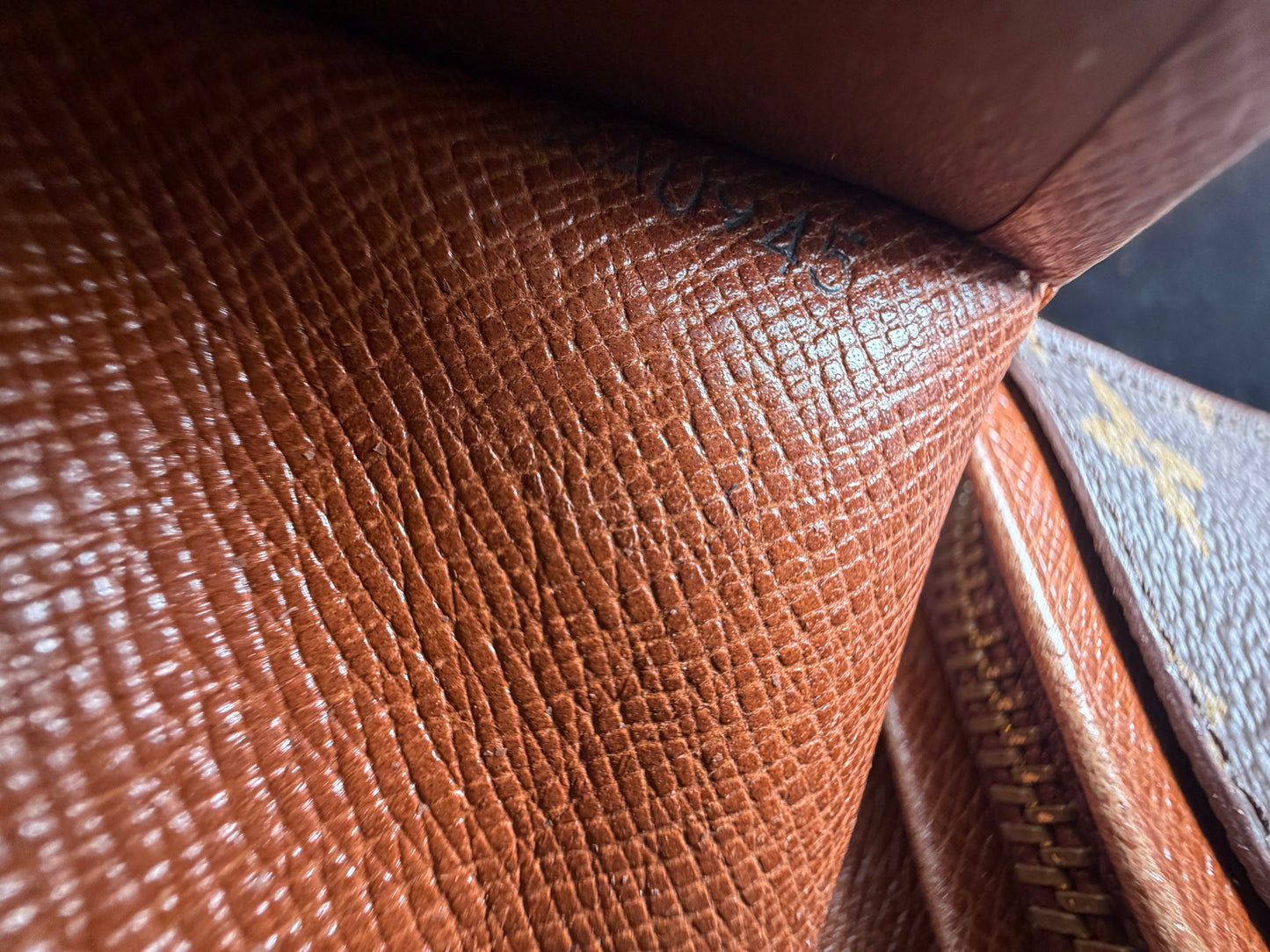 Louis Vuitton Porte Monnaie Billets Tressor Monogram Wallet