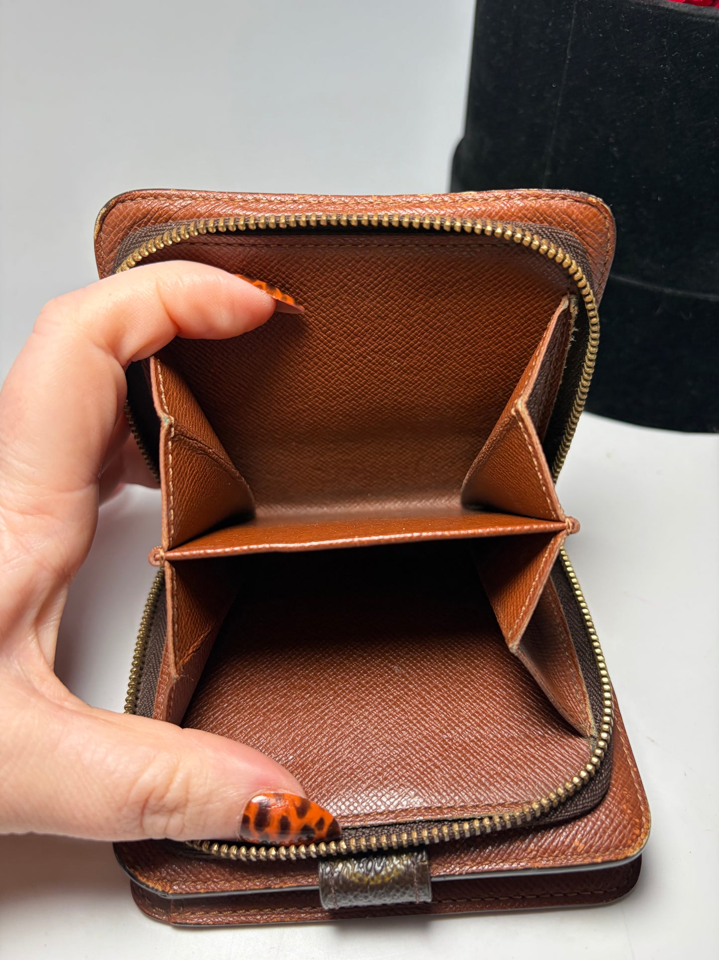 Louis Vuitton Zippy Monogram Compact Wallet