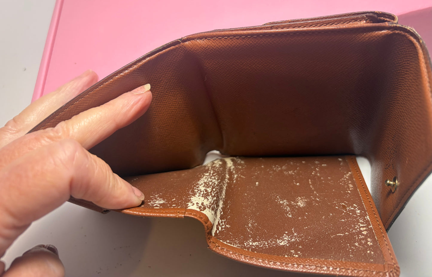 Louis Vuitton Elise Monogram Trifold Wallet