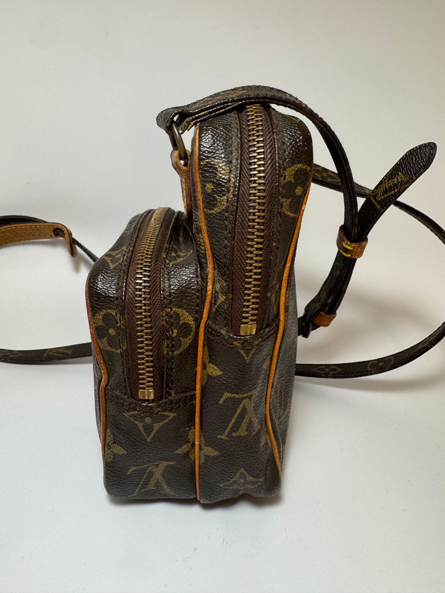Louis Vuitton Mini Amazon Monogram Crossbody – Vintage 1986