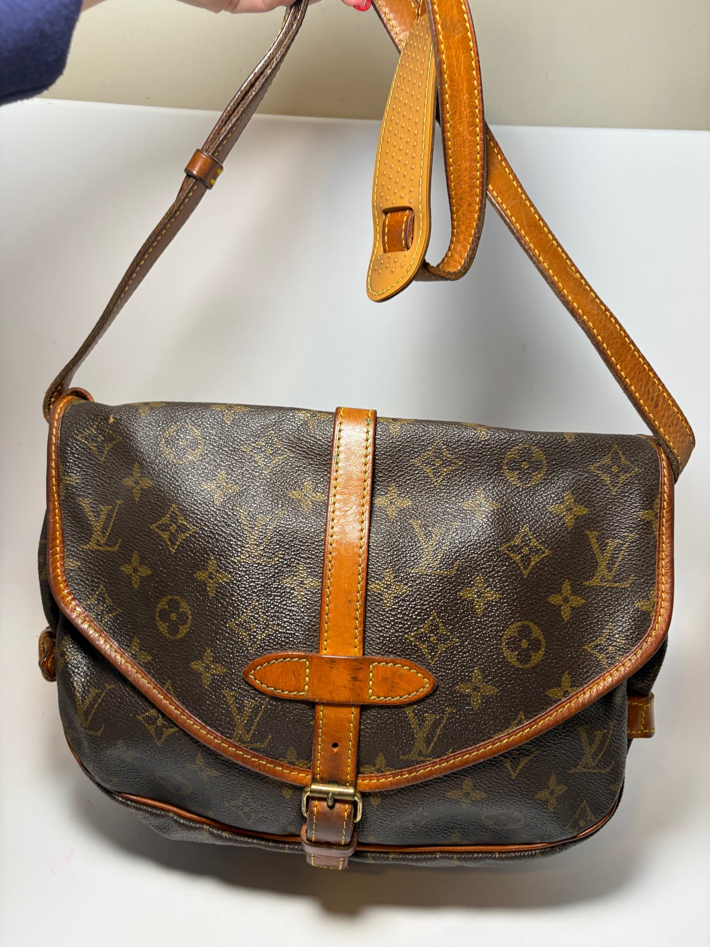 Louis Vuitton Samur 30 Monogram Crossbdoy