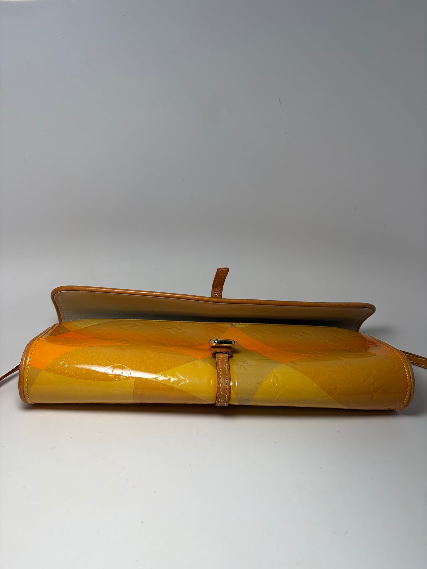 Louis Vuitton Monogram Vernis Fleurs Pochette Vintage Crossbody