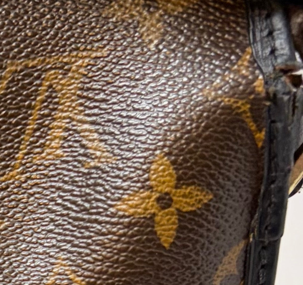 Louis Vuitton Bosphore PM Messenger Bag Macassar Monogram
