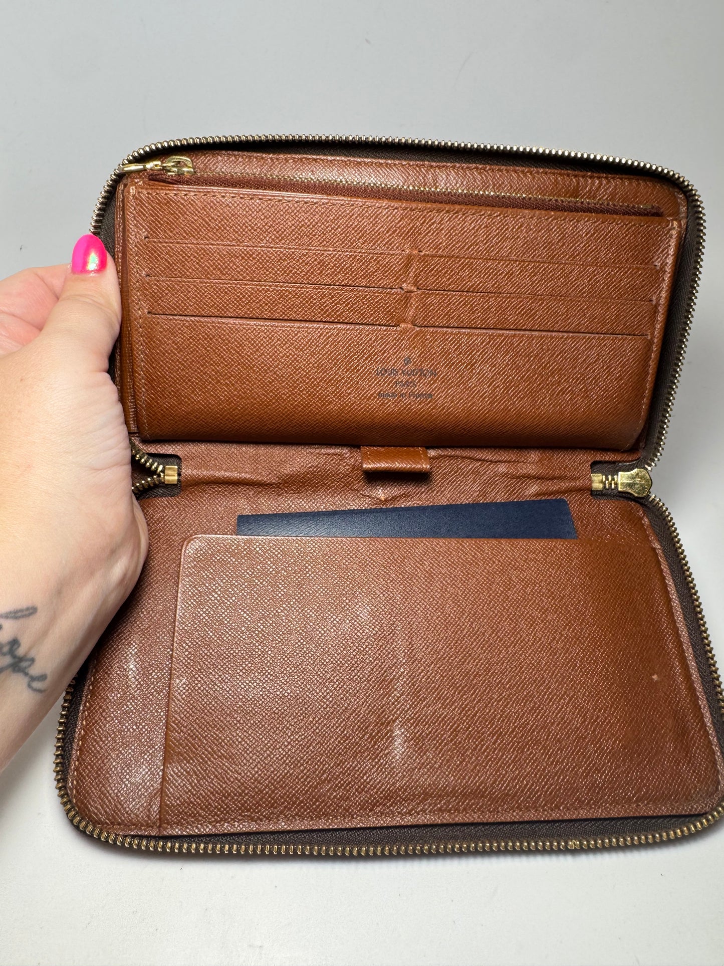 Louis Vuitton Monogram XL Zippy Organzier Wallet