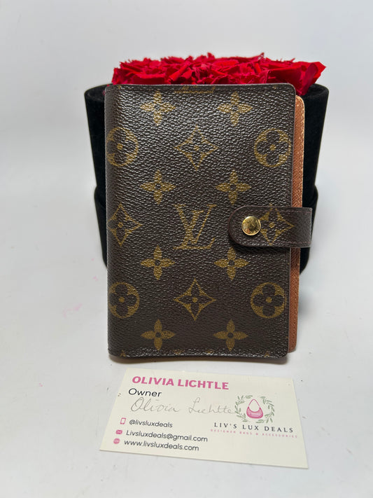 Louis Vuitton Agenda PM Monogram Planner/Passport Cover
