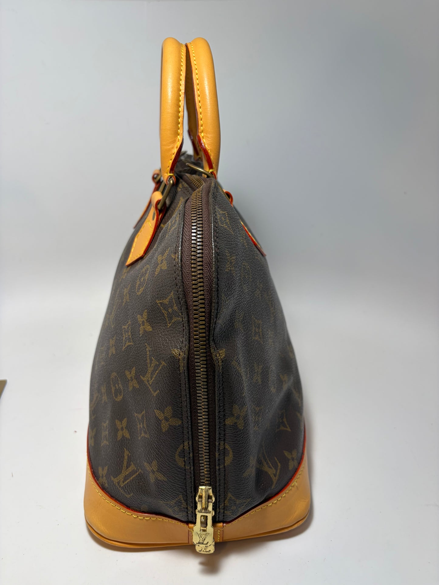 Louis Vuitton Alma PM Monogram