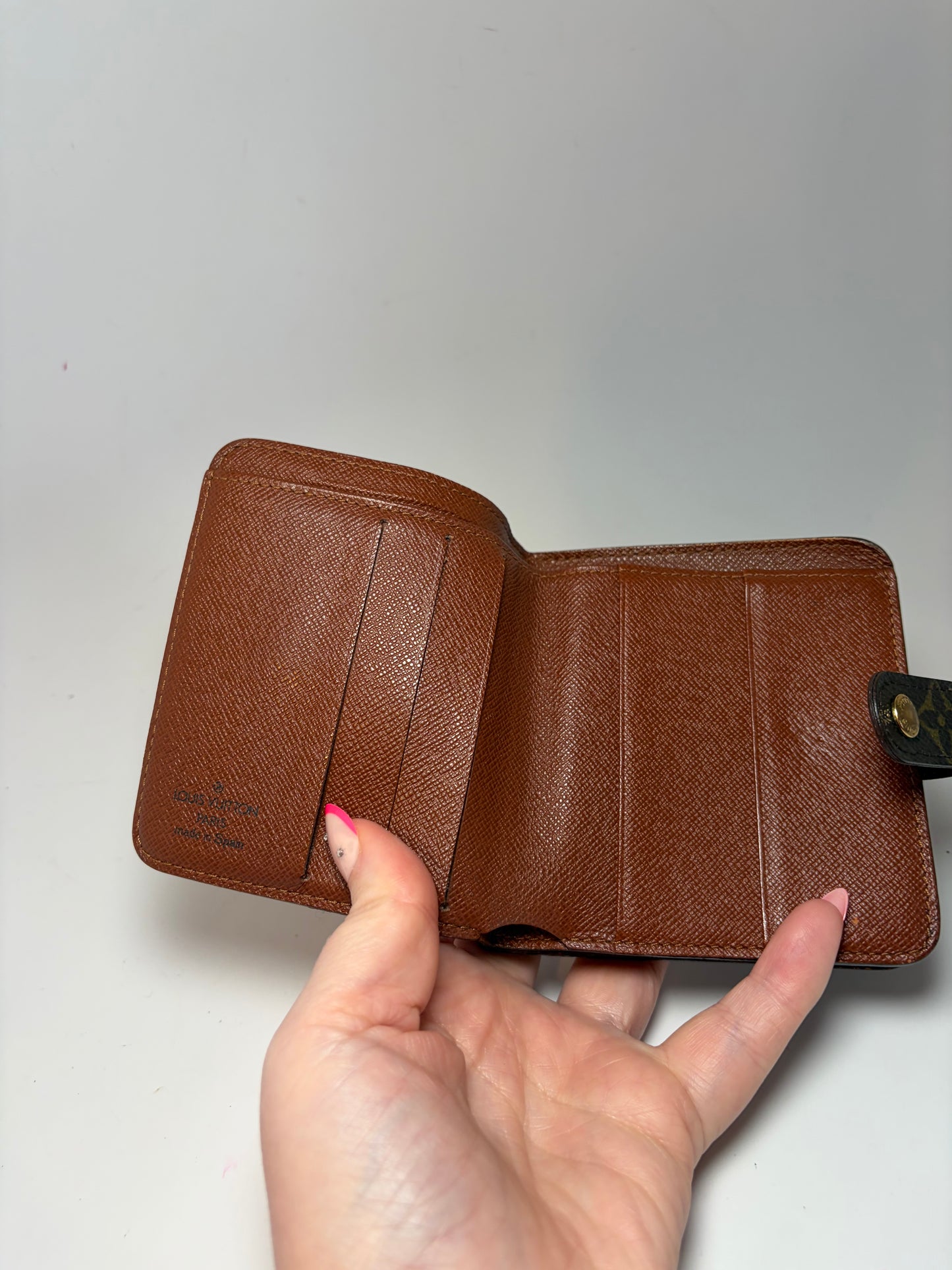 Louis Vuitton Zippy Monogram Compact Wallet