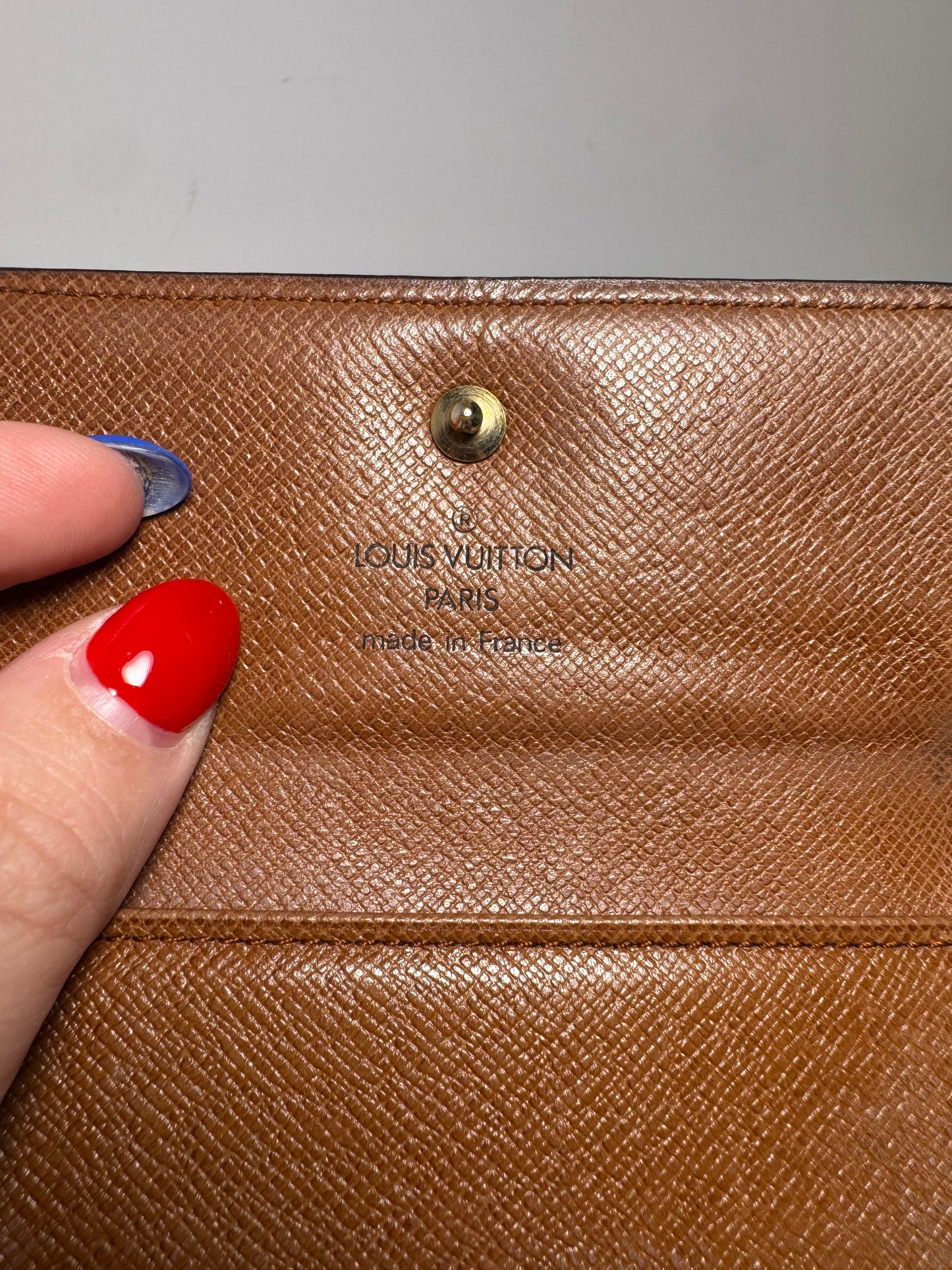 Louis Vuitton Elise Monogram Trifold Wallet
