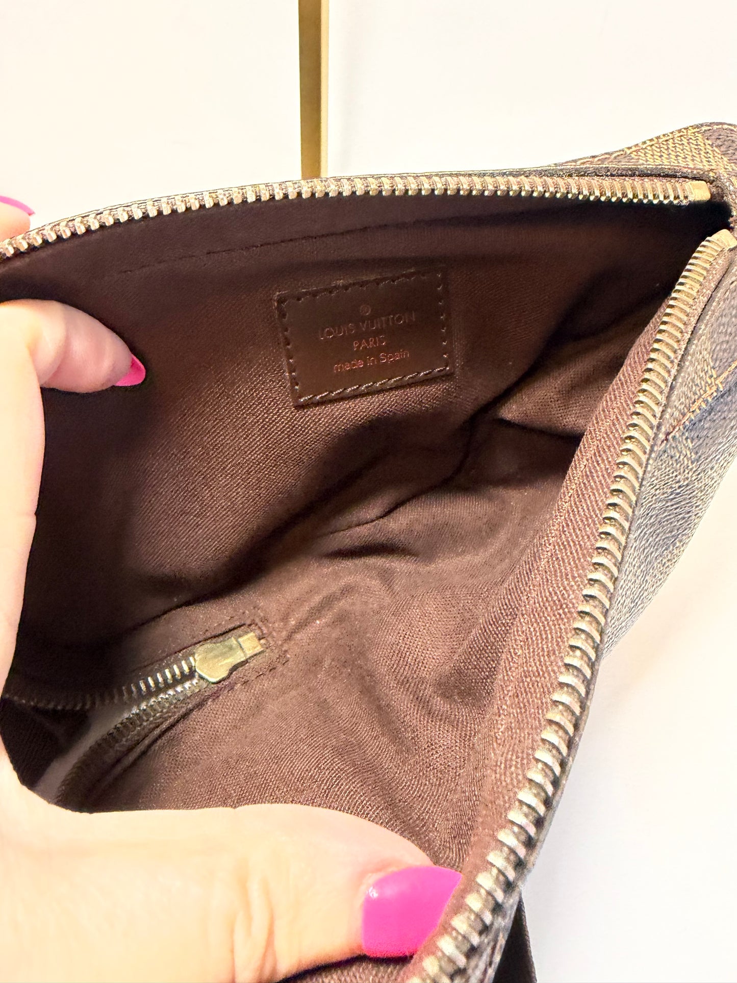 Louis Vuitton Damier Ebene Geronimo Bum Bag