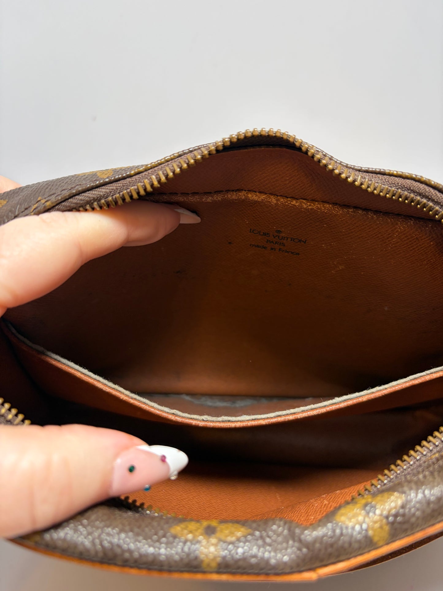 Louis Vuitton Compeigne 23 Monogram Pouch/Toiletry Bag