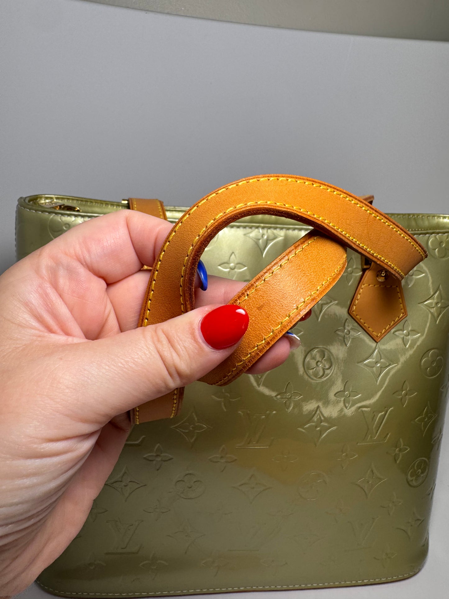 Louis Vuitton Houston Vernis Tote in Green