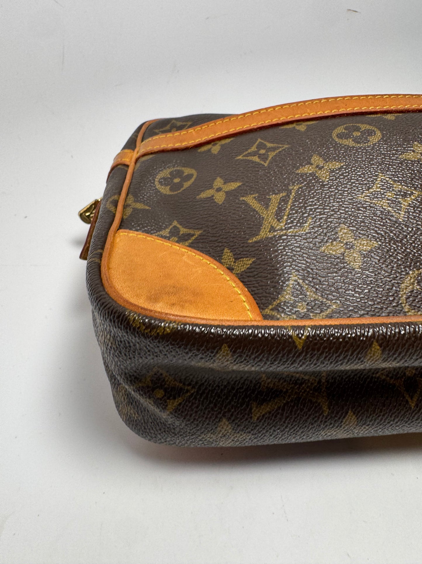 Louis Vuitton Compiegne 28 Monogram Travel Pouch