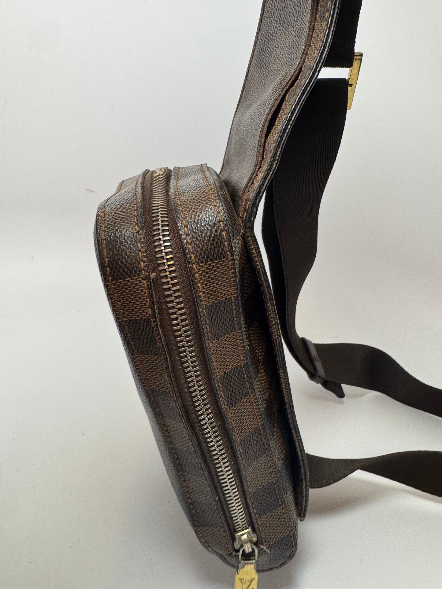 Louis Vuitton Geronimo Damier Ebene Belt Bag/Crossbody Bag