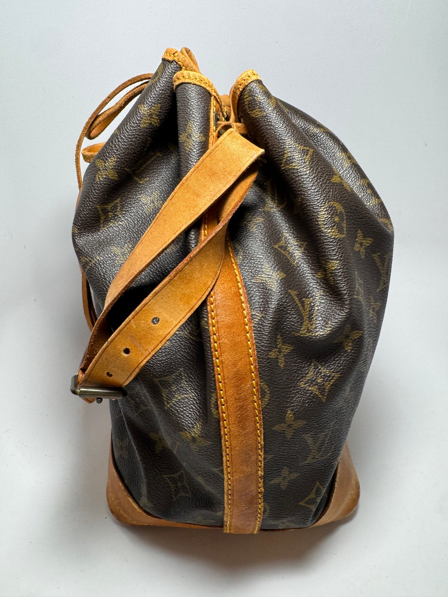 Louis Vuitton Noe GM Monogram Bucket Bag