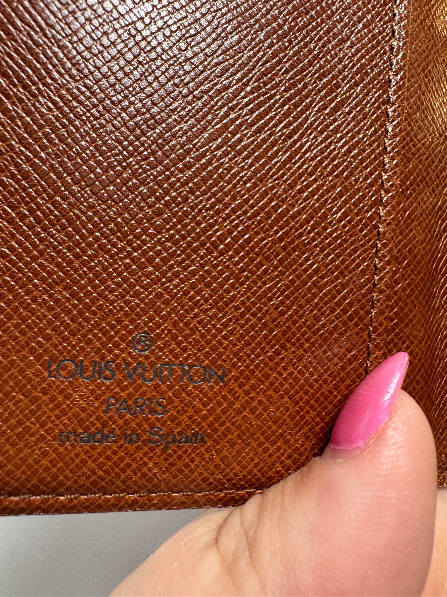 Louis Vuitton Agenda PM Monogram Planner/Passport Holder Made in Spain October 1995