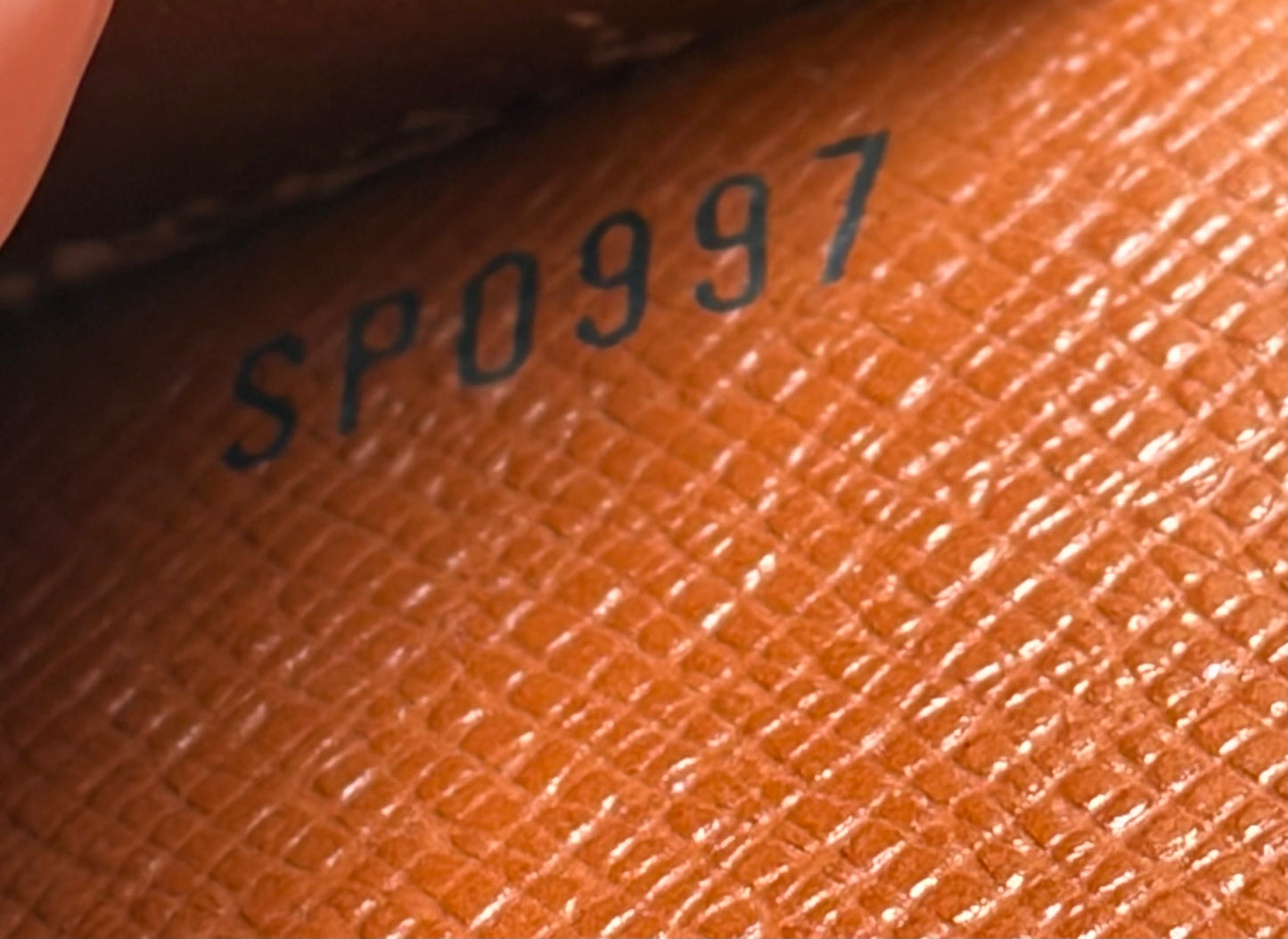 Louis Vuitton Agenda MM Monogram