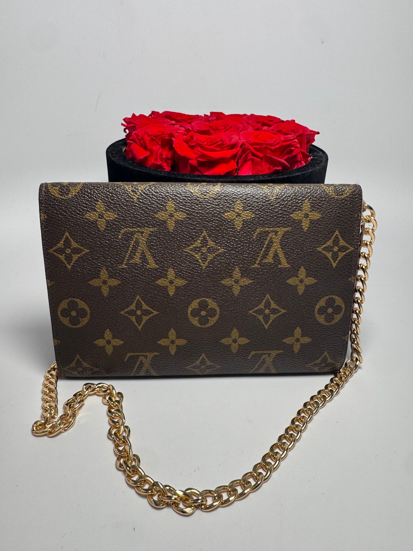 Louis Vuitton Pochette Trifold Wallet On Chain in Monogram/Passport Holder Made in Spain in July 1996