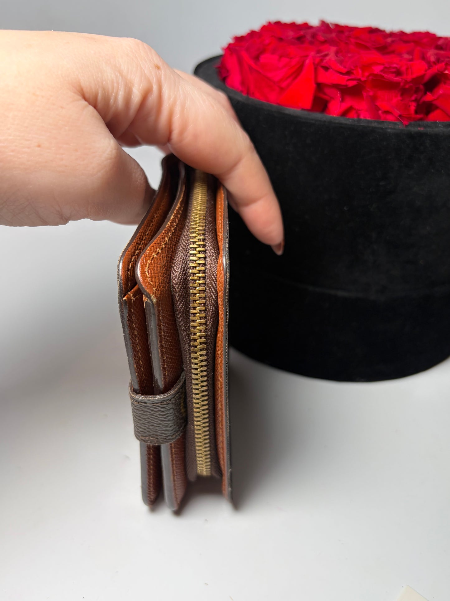 Louis Vuitton Monogram Zippy Compact Wallet Date code
