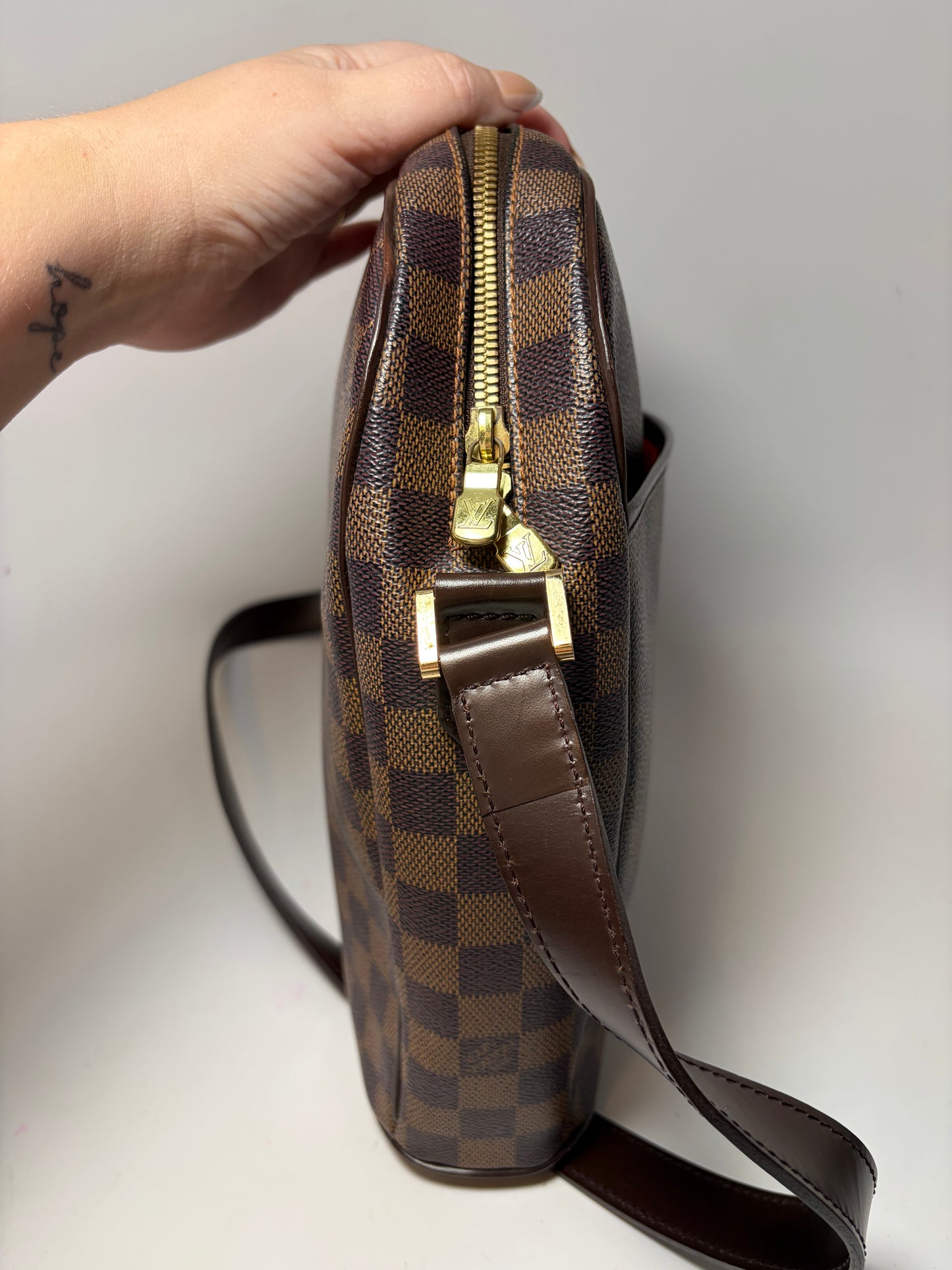 Louis Vuitton Ipanema GM shoulder bag in Damier Ebène