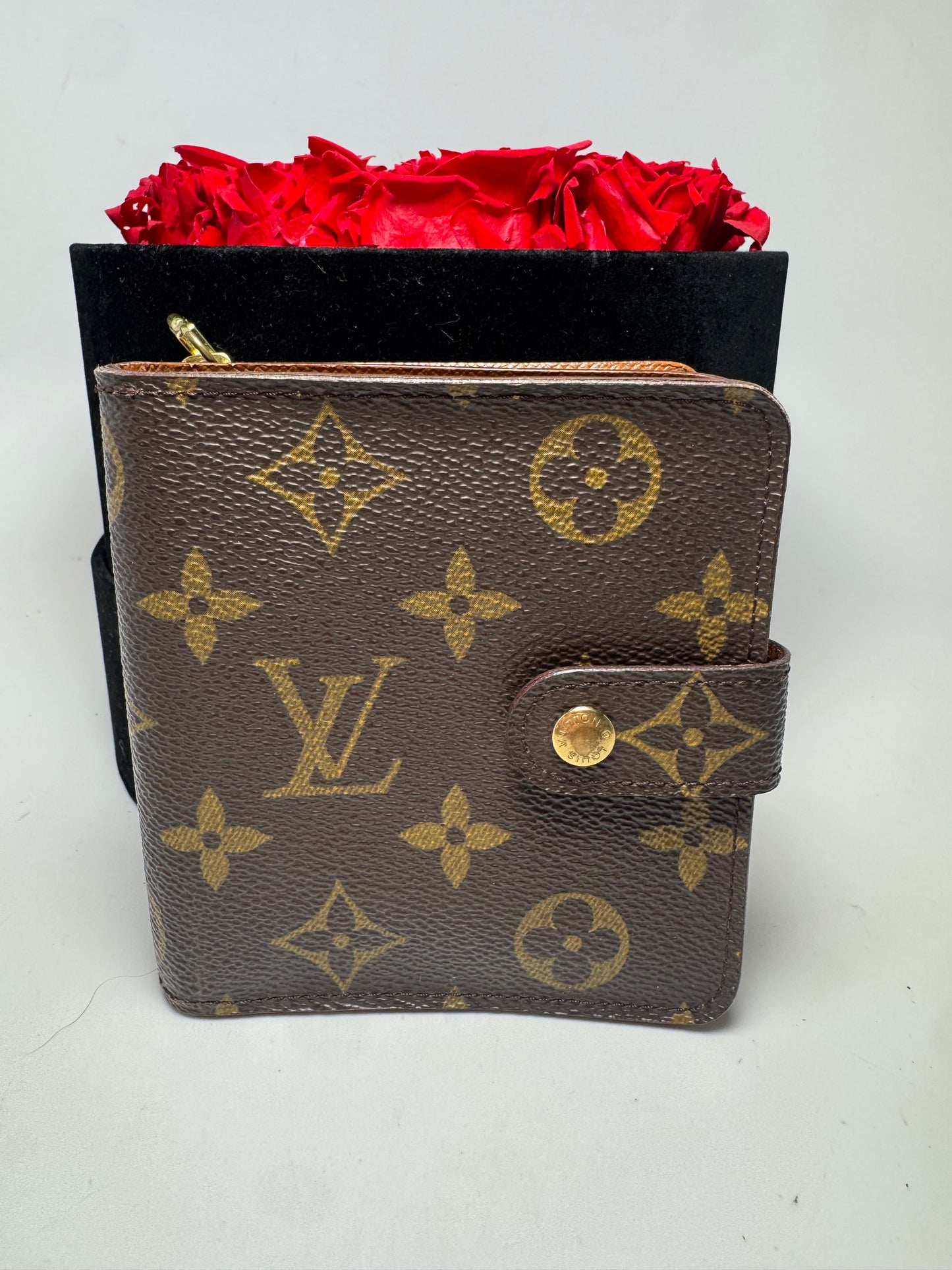 Louis Vuitton Zippy Compact Wallet Monogram