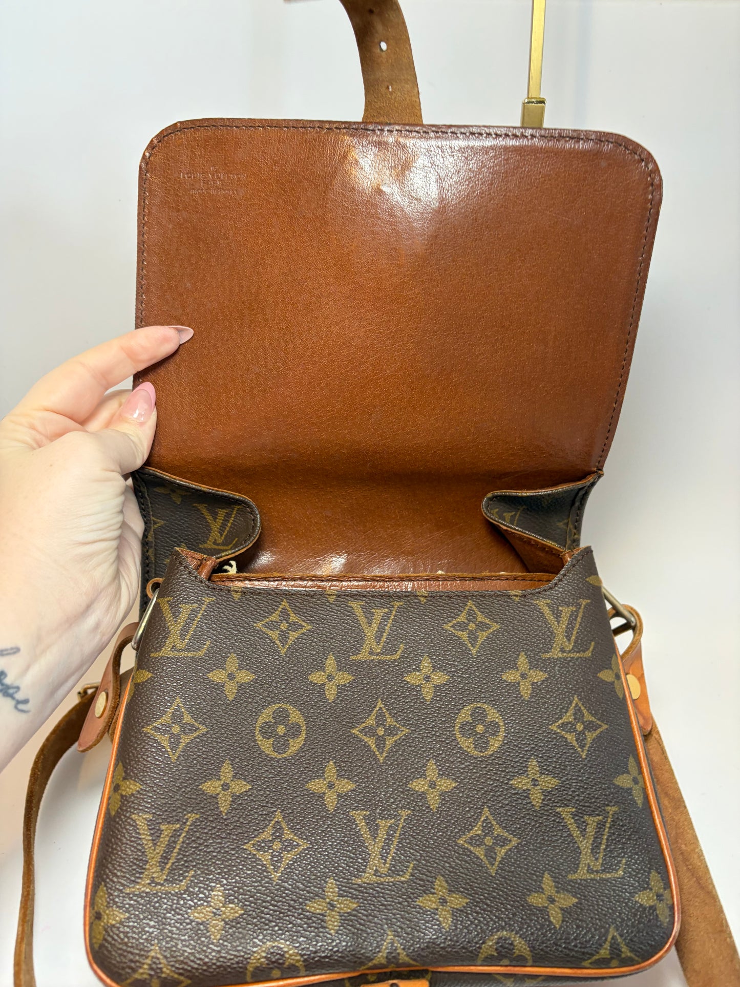 Louis Vuitton Cartouchière MM Monogram Crossbody
