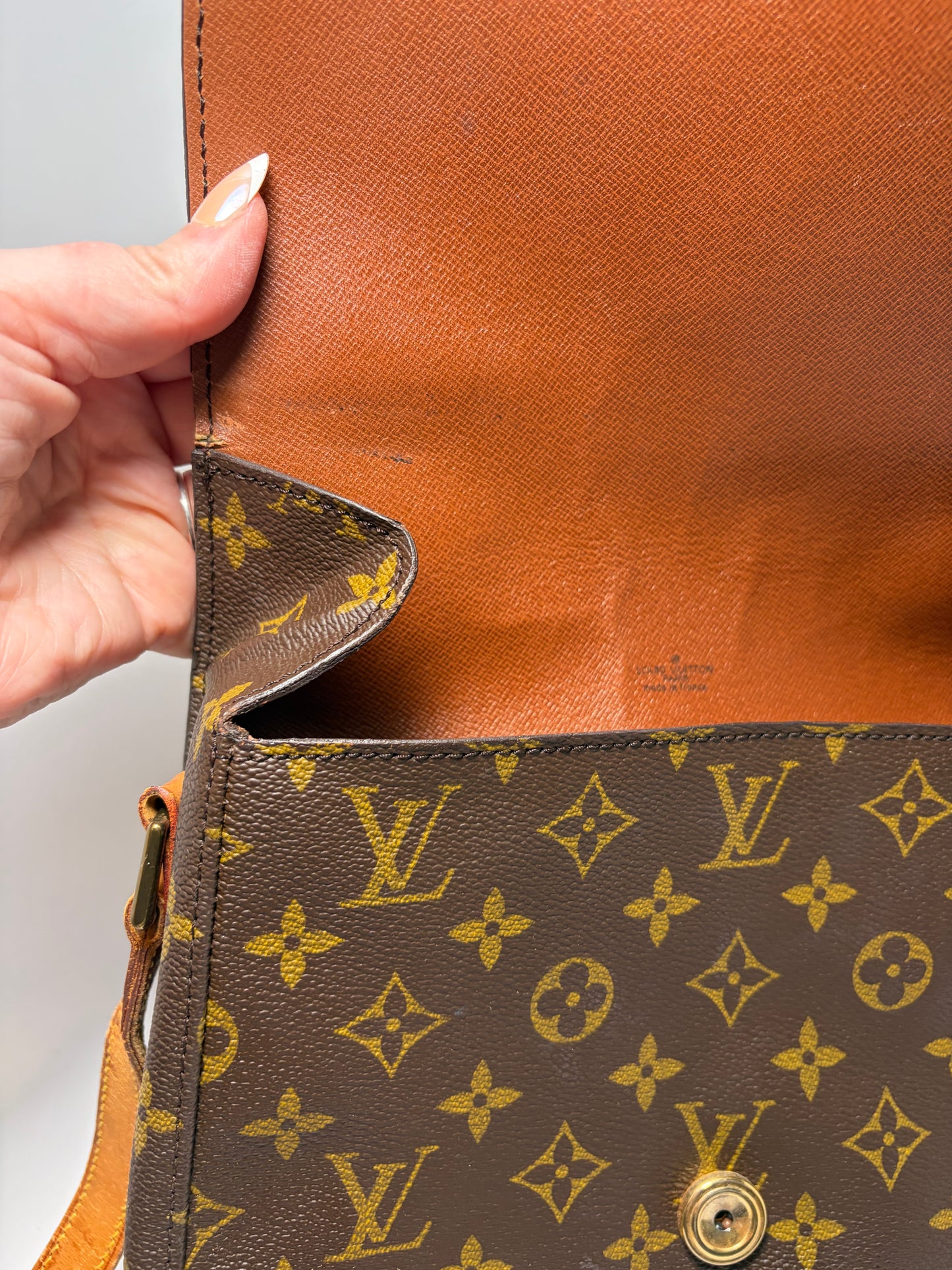 Louis Vuitton Saint Cloud GM Monogram Crossbody