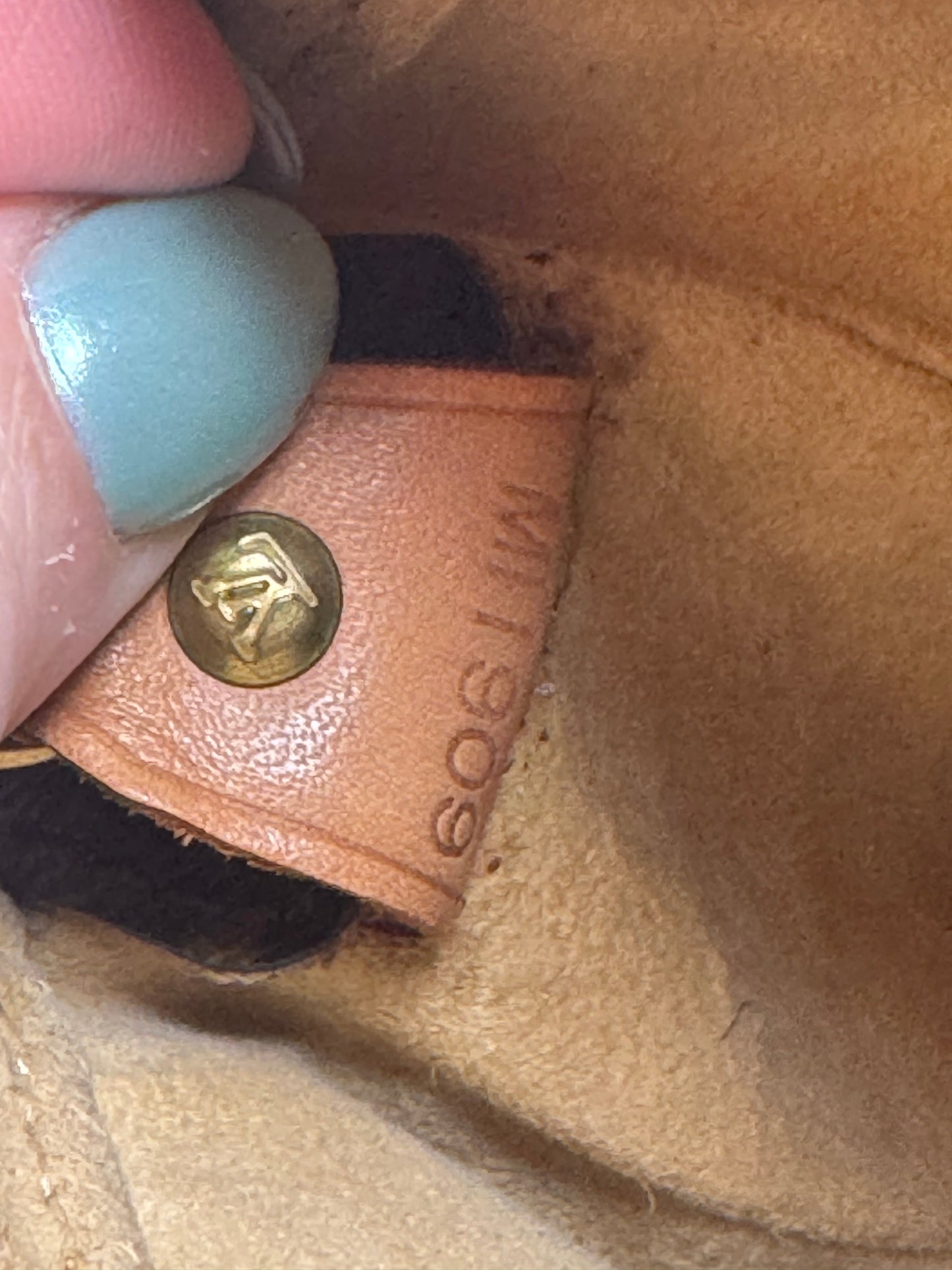 Louis Vuitton Looping GM Monogram Shoulder Bag