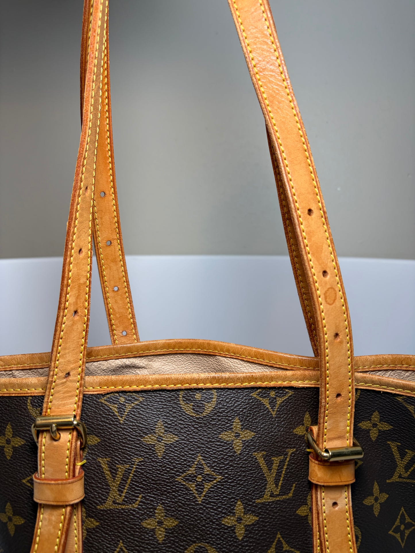 Louis Vuitton Bucket GM Tote Monogram