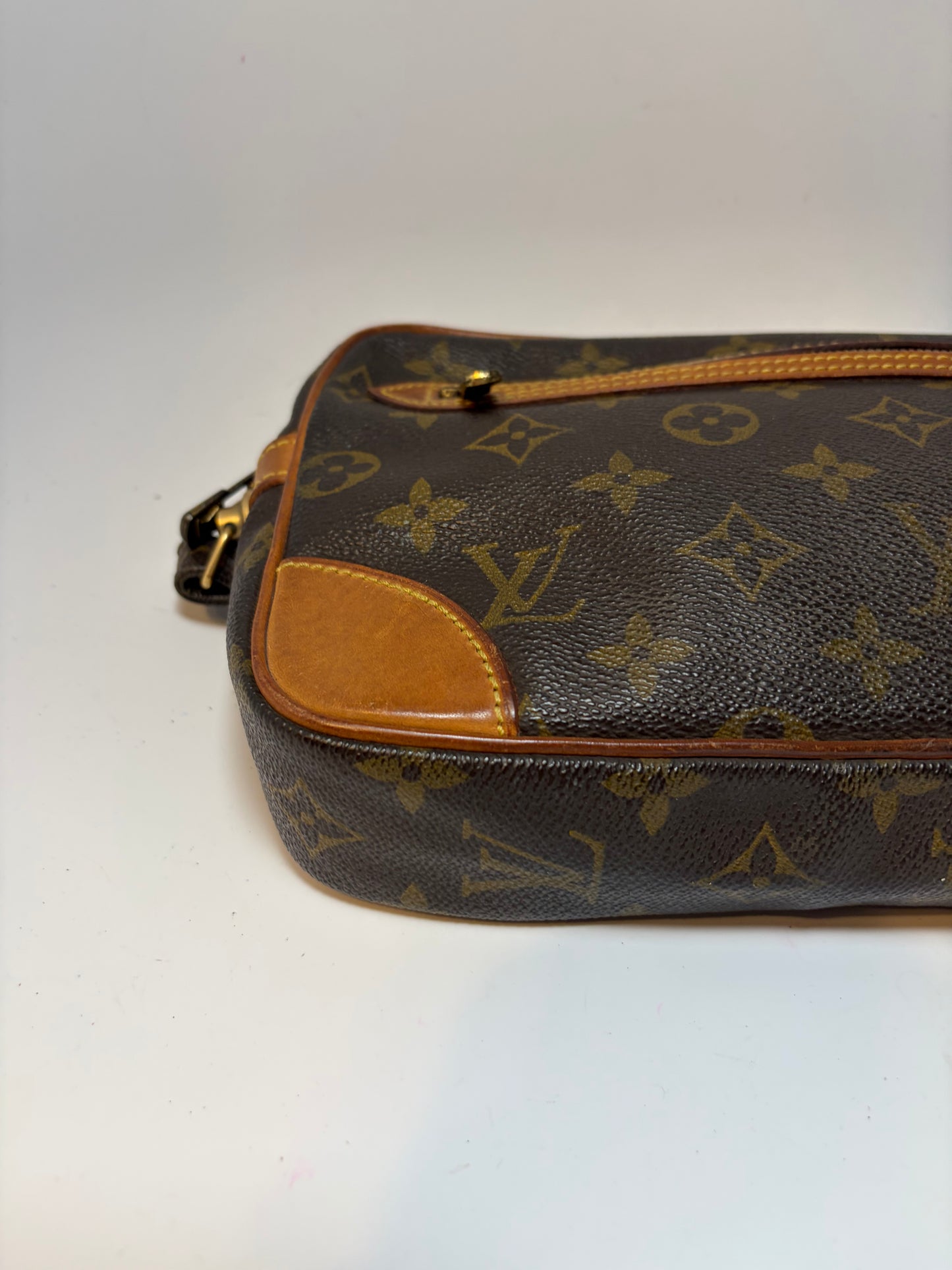 Louis Vuitton Marley Draggone Clutch/Wristlet