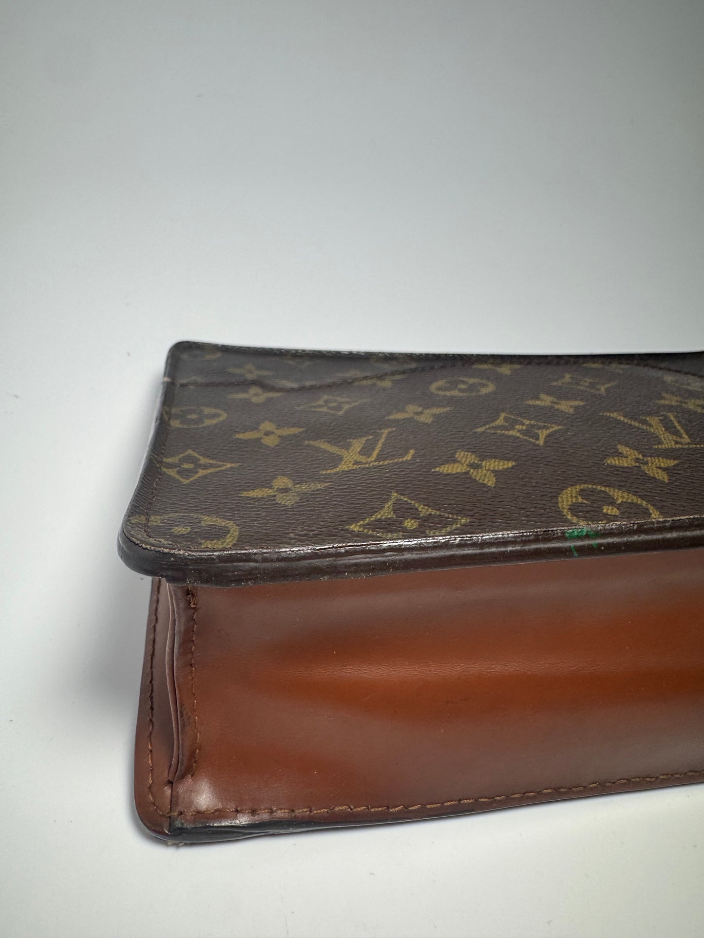 Louis Vuitton Pochette Homme Clutch Monogram