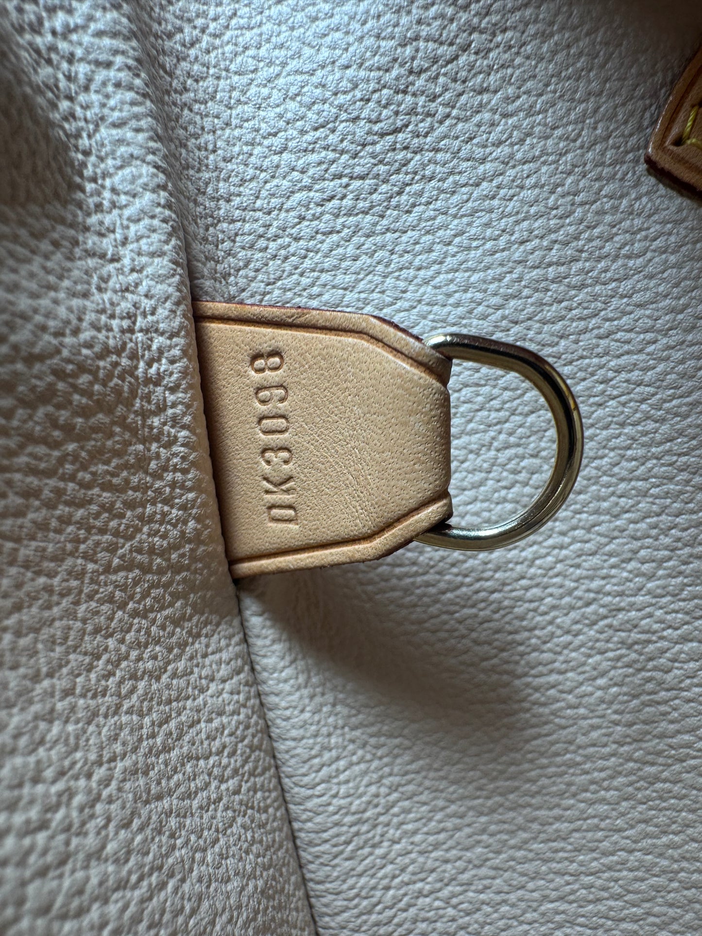 Louis Vuitton Bucket GM Tote Monogram